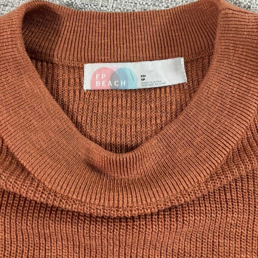 FP Beach orange long sleeve top Size XS - Picture 2 of 3